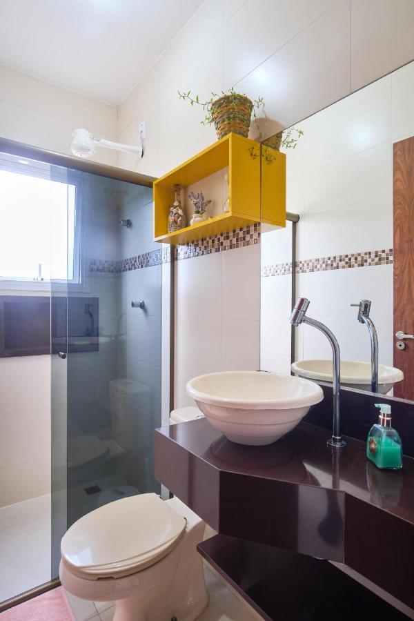 Dois Quartos, Sacada Com Churrasqueira, A 400 Mts Do Projeto Tamar E 800 Mts Do Aquario Ubatuba Ngoại thất bức ảnh